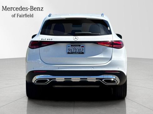 Certified 2026 Mercedes-Benz GLC 300 image 8