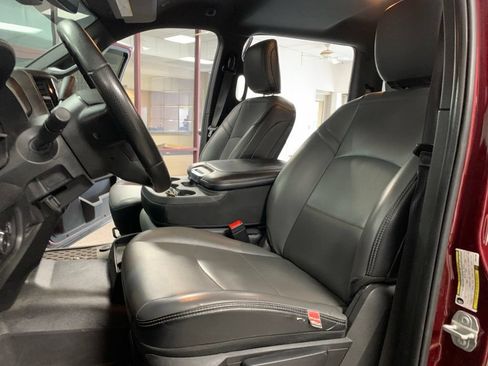 Used 2021 RAM 3500 Tradesman w/ Chrome Appearance Group AWD/4WD image 8