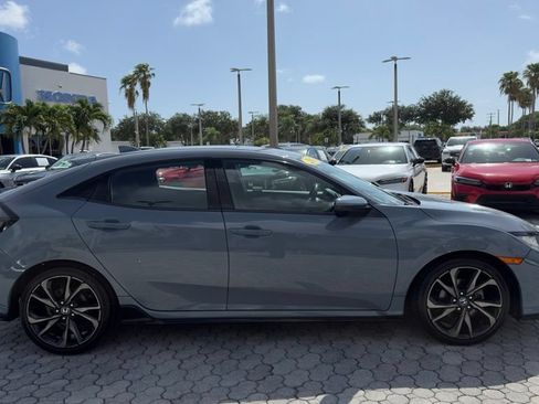 Used 2019 Honda Civic Sport image 13