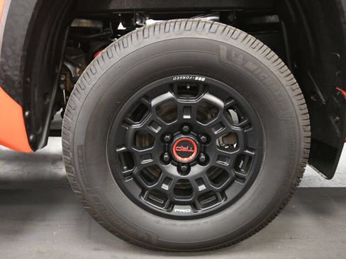 Certified 2022 Toyota Tundra TRD Pro AWD/4WD image 33
