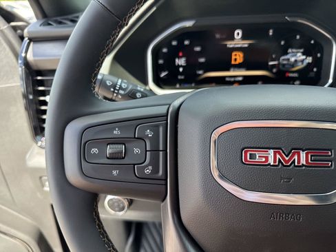 New 2026 GMC Sierra 2500 AT4 w/ AT4 Premium Plus Package AWD/4WD image 22