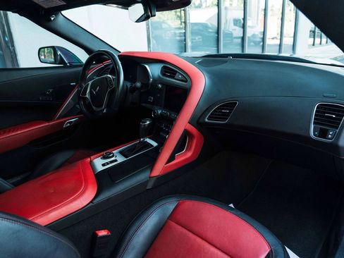 Used 2019 Chevrolet Corvette Grand Sport RWD image 21