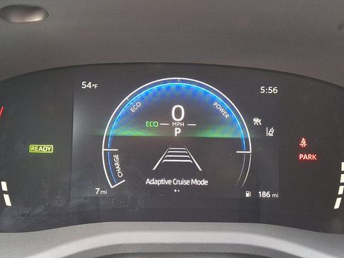 Used 2026 Toyota Camry SE image 18