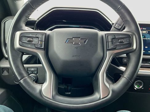 Used 2023 Chevrolet Silverado 1500 RST w/ Redline Edition AWD/4WD image 11