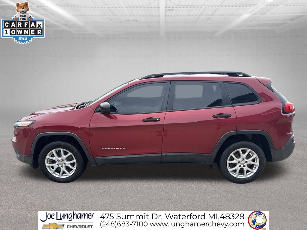 Used 2017 Jeep Cherokee Sport FWD image 6