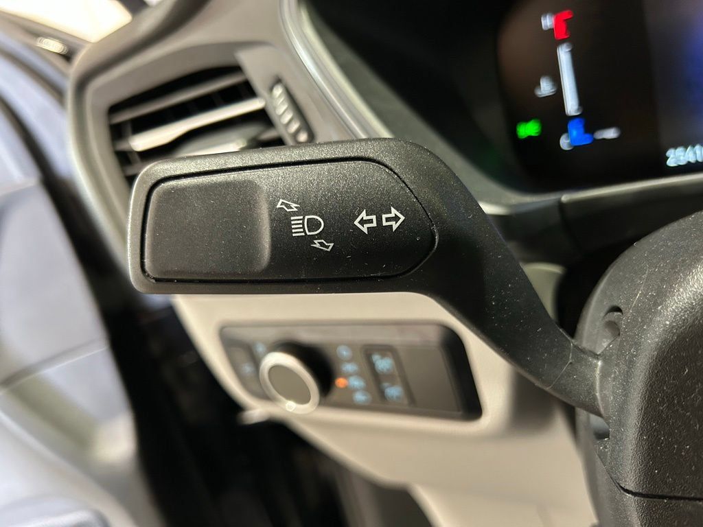 Used 2023 Ford Escape Active AWD/4WD image 22