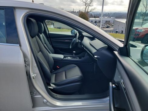 New 2026 MAZDA MAZDA3 2.5 S Hatchback w/ Premium Pkg FWD image 12