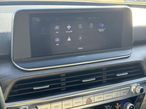 Used 2022 Kia Telluride EX w/ EX Premium Package image 23