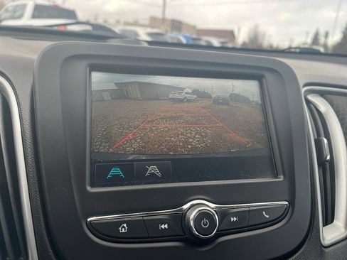 Used 2018 Chevrolet Malibu LS image 19