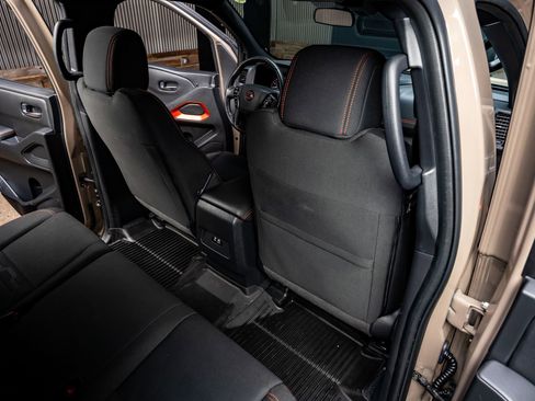 Used 2023 Nissan Frontier Pro-X w/ Technology Package image 31