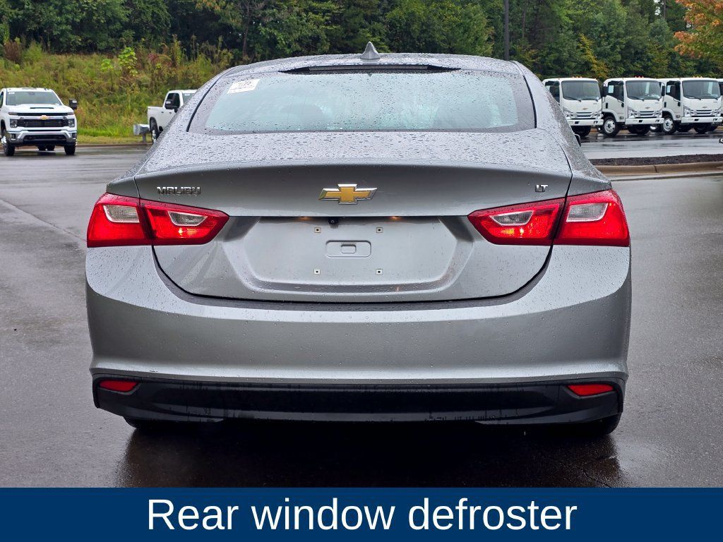Used 2023 Chevrolet Malibu LT FWD image 3