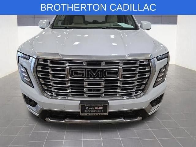 Used 2026 GMC Yukon Denali w/ Denali Reserve Package AWD/4WD image 2