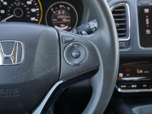 Used 2016 Honda HR-V EX image 28