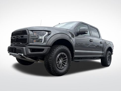 Used 2019 Ford F150 Raptor w/ Equipment Group 802A Luxury AWD/4WD image 2