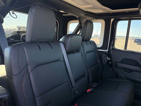 New 2026 Jeep Wrangler Unlimited Rubicon image 28