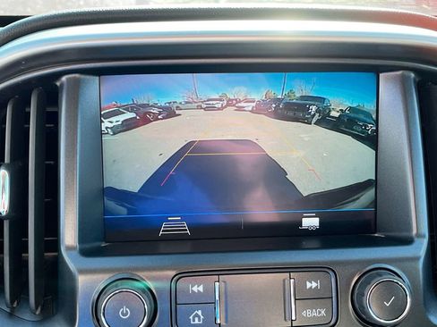 Used 2021 Chevrolet Colorado LT w/ LT Convenience Package image 13