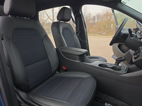 Used 2024 Buick Envista Preferred w/ Convenience I Package image 10