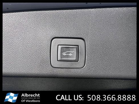 Used 2025 Buick Encore GX Sport Touring w/ Advanced Technology Package image 16