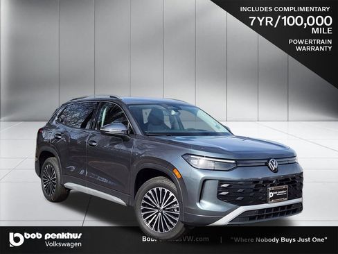 New 2026 Volkswagen Tiguan S image 1