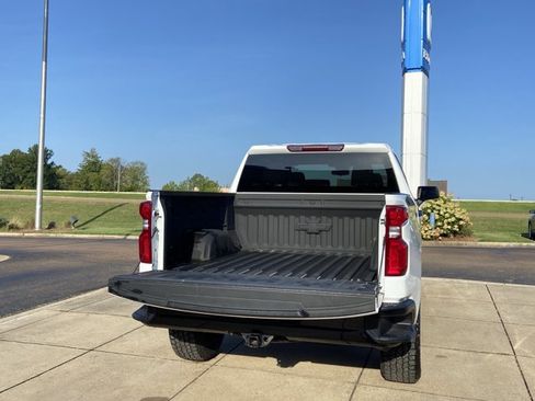 Used 2023 Chevrolet Silverado 1500 LT Trail Boss w/ Protection Package AWD/4WD image 26