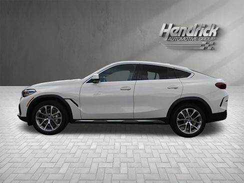 Used 2021 BMW X6 xDrive40i w/ Premium Package 2 AWD/4WD image 7