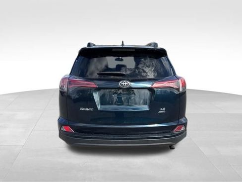 Used 2018 Toyota RAV4 LE w/ All Weather Liner Package image 5