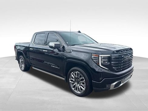 Used 2023 GMC Sierra 1500 Denali Ultimate AWD/4WD image 7