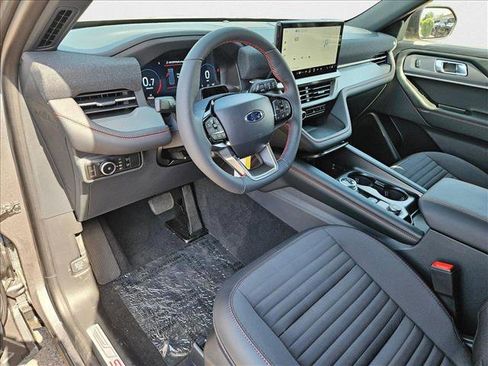 New 2025 Ford Explorer ST-Line image 3