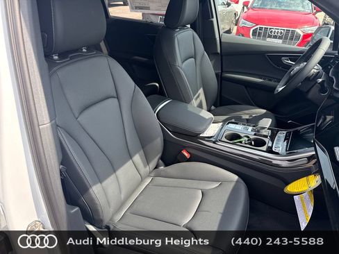 Used 2026 Audi Q7 3.0T Premium Plus AWD/4WD image 19