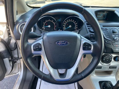 Used 2015 Ford Fiesta SE w/ Exterior Protection Package image 13
