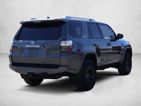 Used 2014 Toyota 4Runner SR5 RWD image 5