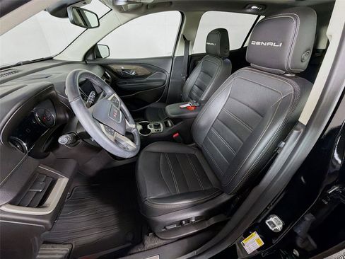 Used 2024 GMC Terrain Denali w/ Black Diamond Edition AWD/4WD image 11