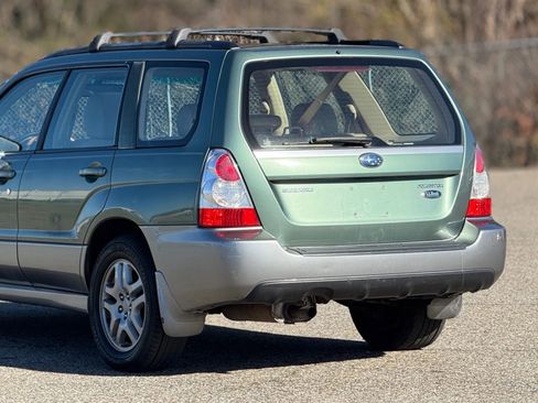 Used 2007 Subaru Forester 2.5X L.L. Bean image 16