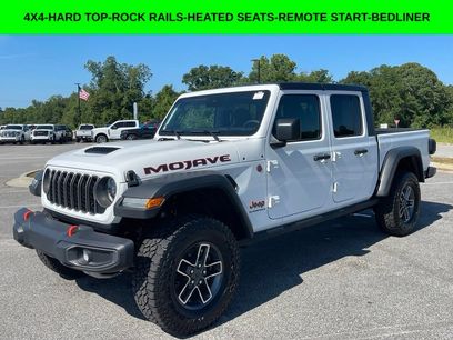 Used 2025 Jeep Gladiator Mojave w/ Convenience Group