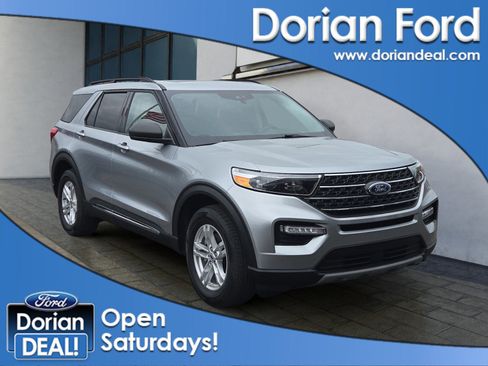 Used 2023 Ford Explorer XLT w/ Equipment Group 202A AWD/4WD image 1