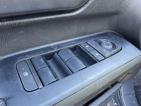 New 2026 Toyota Tacoma TRD Off-Road AWD/4WD image 11