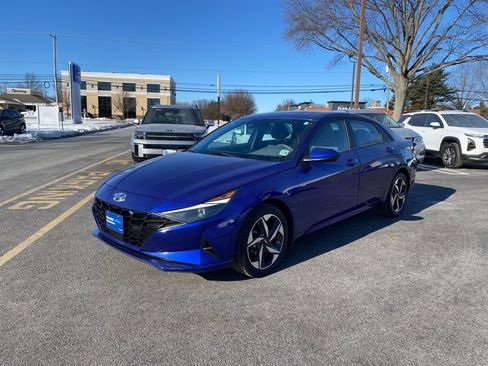 Certified 2023 Hyundai Elantra SEL w/ Convenience Package image 6