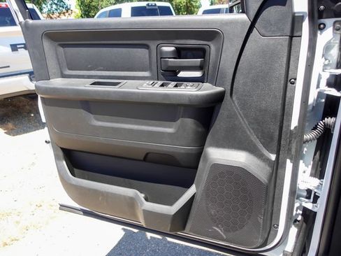 New 2026 RAM 3500 Tradesman AWD/4WD image 16