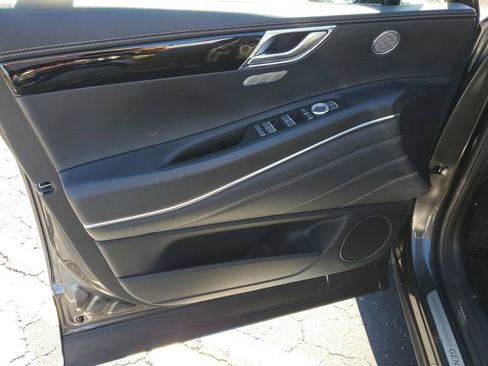 Used 2025 Genesis GV80 2.5T image 25