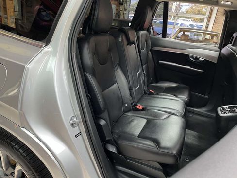 Used 2018 Volvo XC90 T6 Momentum AWD/4WD image 24