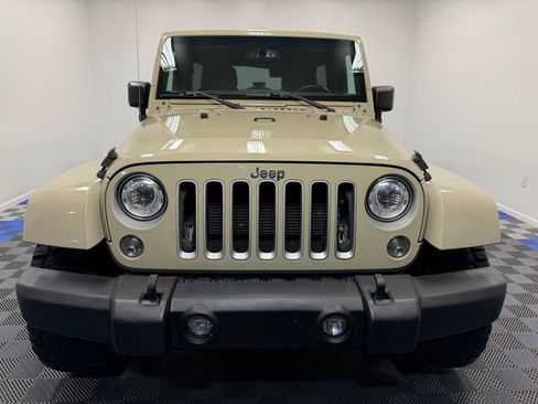 Used 2017 Jeep Wrangler Unlimited Sahara w/ Trailer Tow Group AWD/4WD image 2