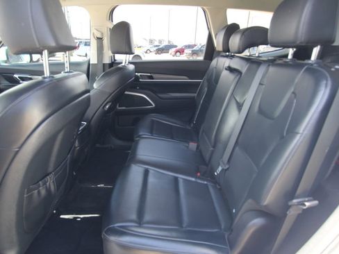 Used 2020 Kia Telluride EX image 7