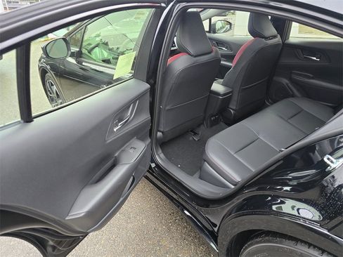 New 2026 Toyota Prius Plug-In Hybrid image 15