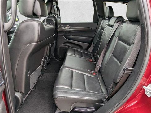 Used 2021 Jeep Grand Cherokee Limited AWD/4WD image 19