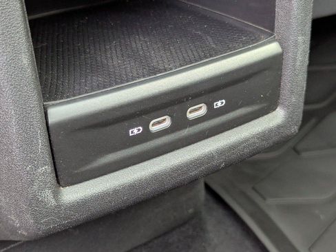 Certified 2023 Volkswagen ID.4 Pro S AWD/4WD image 24