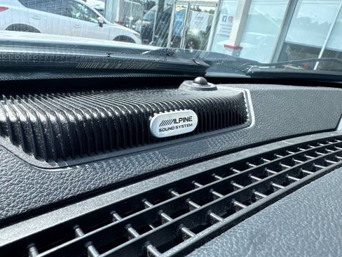 Used 2016 RAM 1500 Laramie Longhorn w/ Convenience Group AWD/4WD image 28