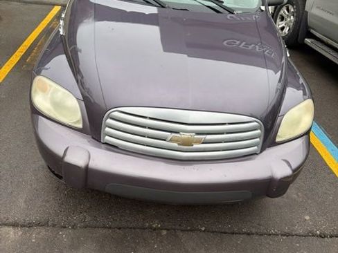Used 2006 Chevrolet HHR LT image 2
