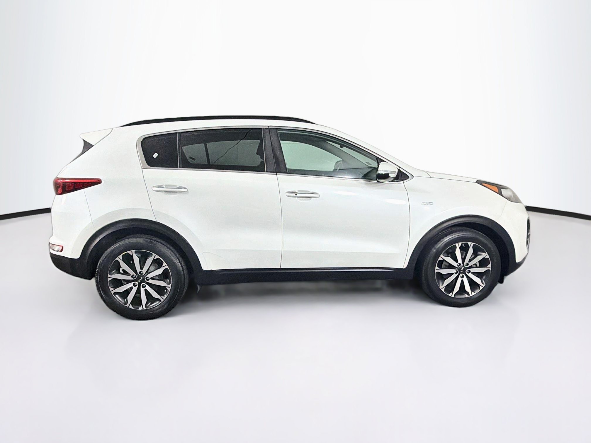Used 2018 Kia Sportage EX w/ Option Group 040 AWD/4WD image 10