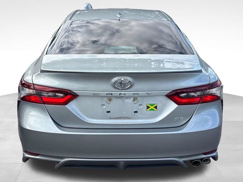 Used 2023 Toyota Camry SE FWD image 6