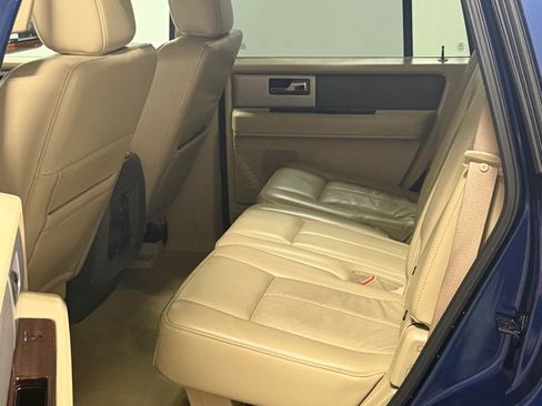 Used 2012 Ford Expedition XLT AWD/4WD image 9